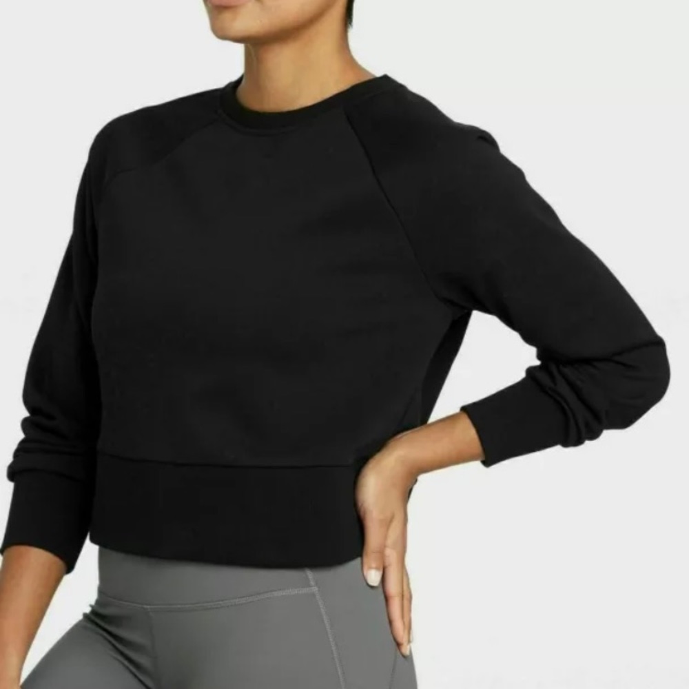 All in Motion Women's Solid Black Baja Cropped Pullover Sweatshirt 2 Sizes NWT